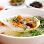 Cháo sò huyết thập cẩm ngon bổ dưỡng và đầy đủ dinh dưỡng