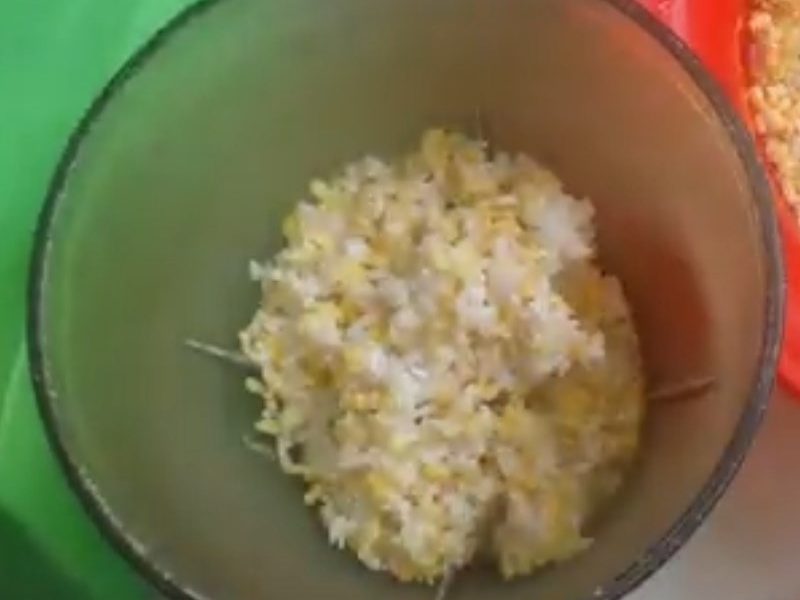 Xay gạo và đậu xanh