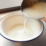 Công dụng từ nước vo gạo không phải ai cũng biết