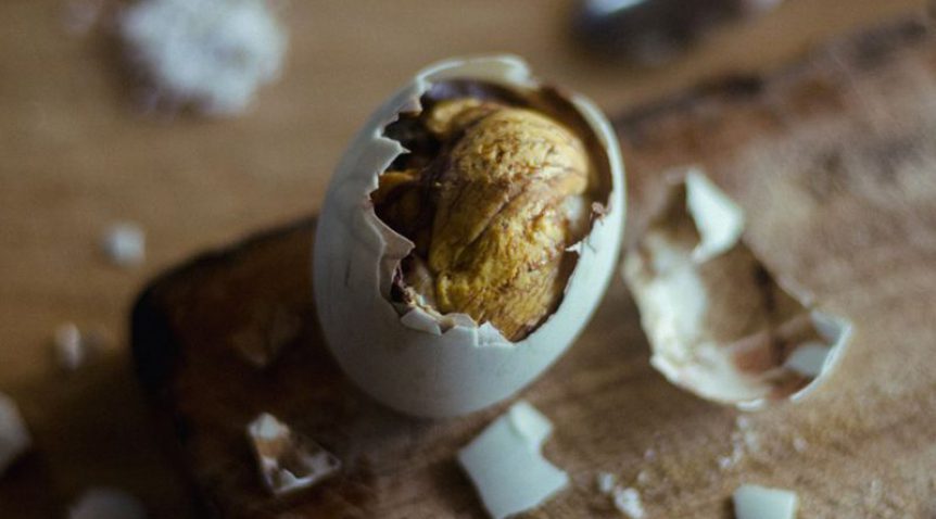 Cách bảo quản trứng vịt lộn bạn nên biết